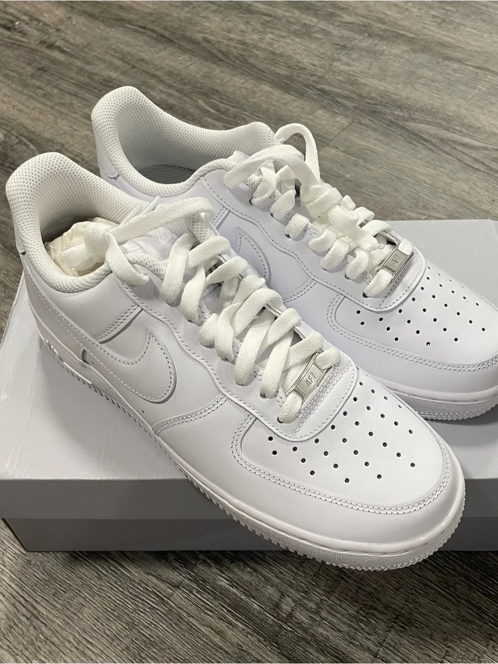 Nike unworn authentic